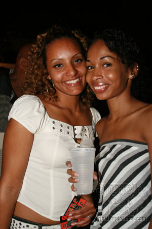 blackwhite_eclipse-59