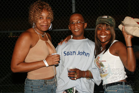 blackwhite_eclipse-80