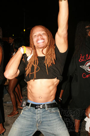 blackwhite_eclipse-88