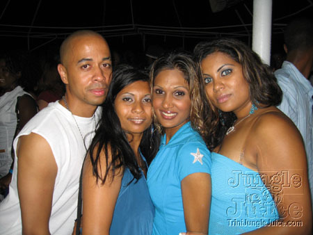 blueberry_bashment_iv-12