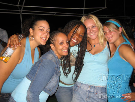 blueberry_bashment_iv-19