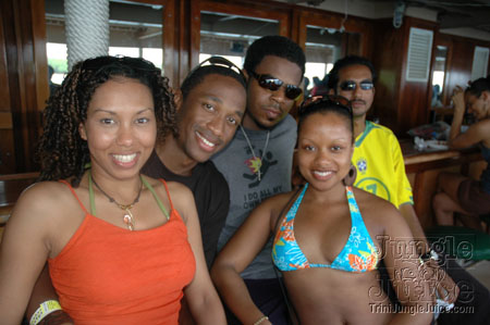 booze_cruise_2006-050