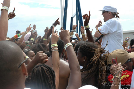 booze_cruise_2006-057