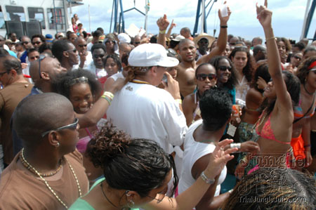 booze_cruise_2006-077