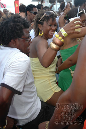 booze_cruise_2006-081