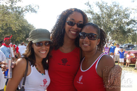 broward_carnival_2006_pt1-012