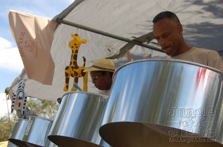 broward_carnival_2006_pt1-014