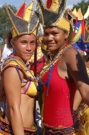 broward_carnival_2006_pt1-035