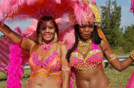 broward_carnival_2006_pt1-044