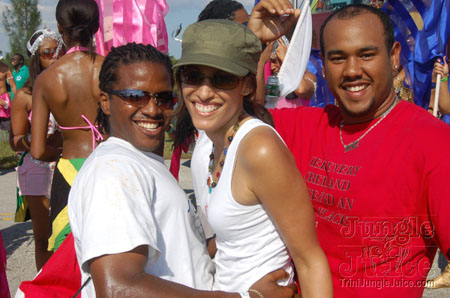 broward_carnival_2006_pt1-048