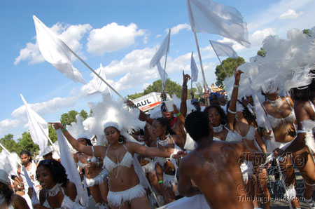broward_carnival_2006_pt1-068