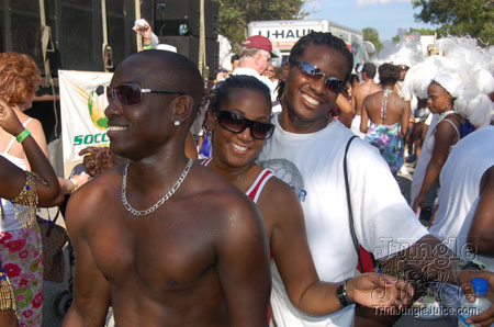 broward_carnival_2006_pt1-079