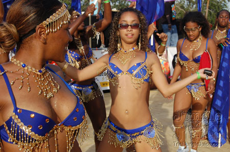 broward_carnival_2006_pt2-005