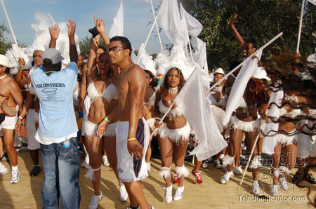 broward_carnival_2006_pt2-007