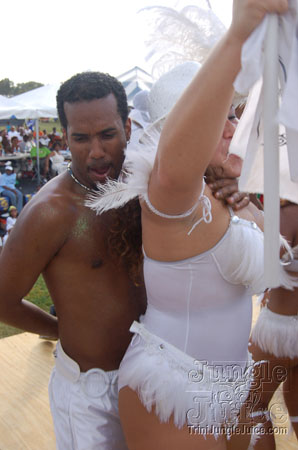 broward_carnival_2006_pt2-013