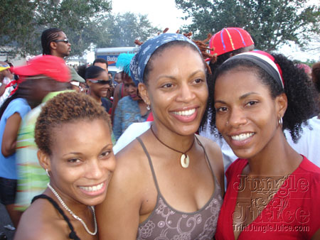 broward_carnival_2006_pt2-037