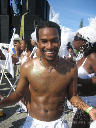 broward_carnival_2006_pt2-041