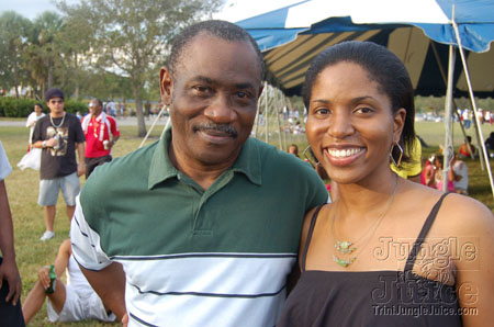 broward_carnival_2006_pt2-047