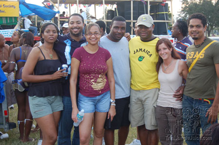 broward_carnival_2006_pt2-049