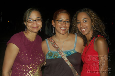 broward_carnival_2006_pt2-067