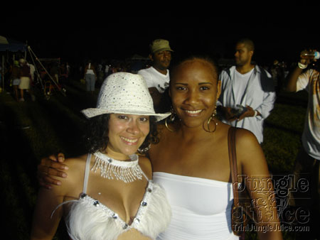 broward_carnival_2006_pt2-077