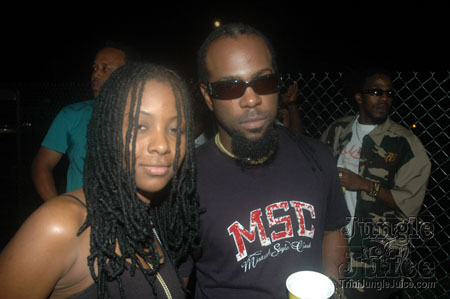 broward_carnival_2006_pt2-090