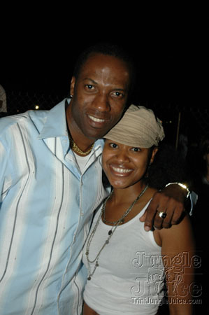 broward_carnival_2006_pt2-094