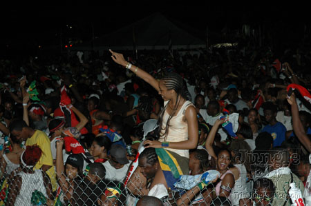 broward_carnival_2006_pt2-110