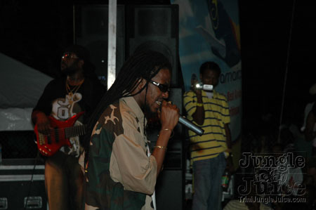 broward_carnival_2006_pt2-120