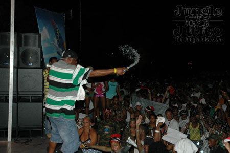 broward_carnival_2006_pt2-129