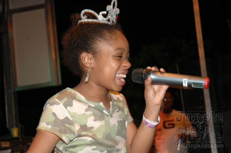 broward_carnival_2006_pt2-134