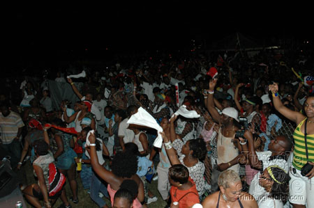 broward_carnival_2006_pt2-144