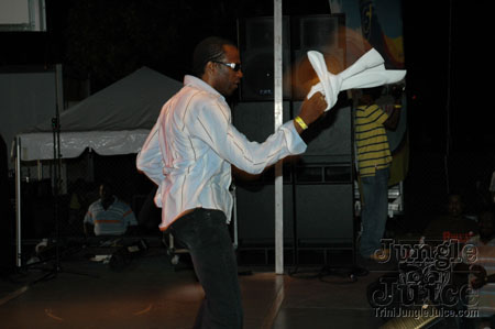 broward_carnival_2006_pt2-148