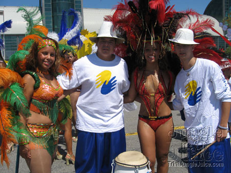 caribana_parade_pt1-008