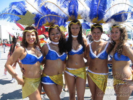 caribana_parade_pt1-009