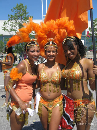 caribana_parade_pt1-016