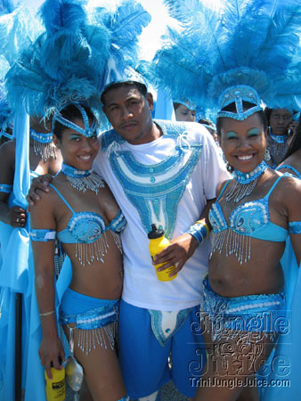caribana_parade_pt1-024