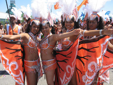 caribana_parade_pt1-027