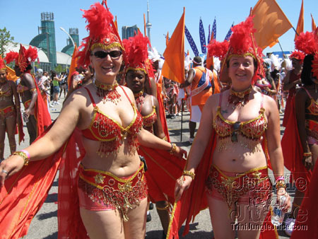 caribana_parade_pt1-030