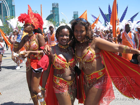 caribana_parade_pt1-044