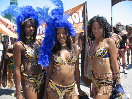 caribana_parade_pt1-046