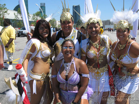 caribana_parade_pt1-052
