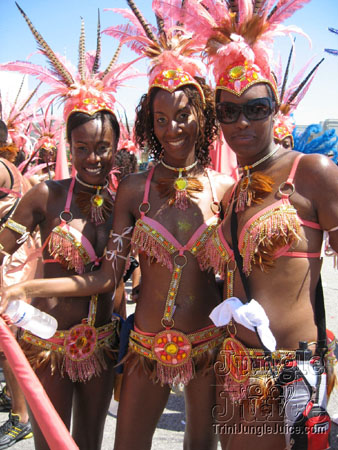 caribana_parade_pt1-115