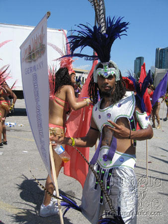 caribana_parade_pt1-125