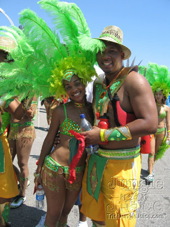 caribana_parade_pt1-136