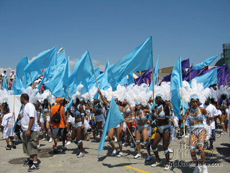 caribana_parade_pt1-149