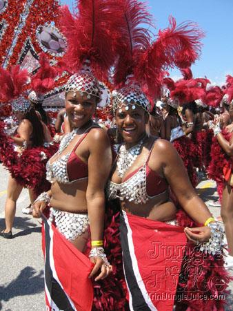 caribana_parade_pt1-154