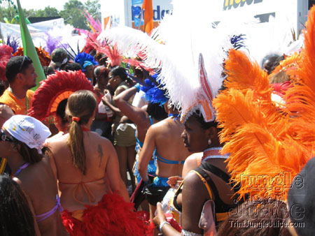 caribana_parade_pt2-019