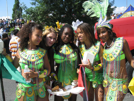 caribana_parade_pt2-037