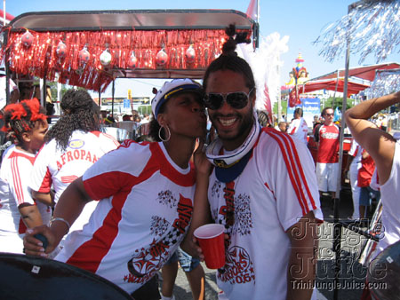 caribana_parade_pt2-044